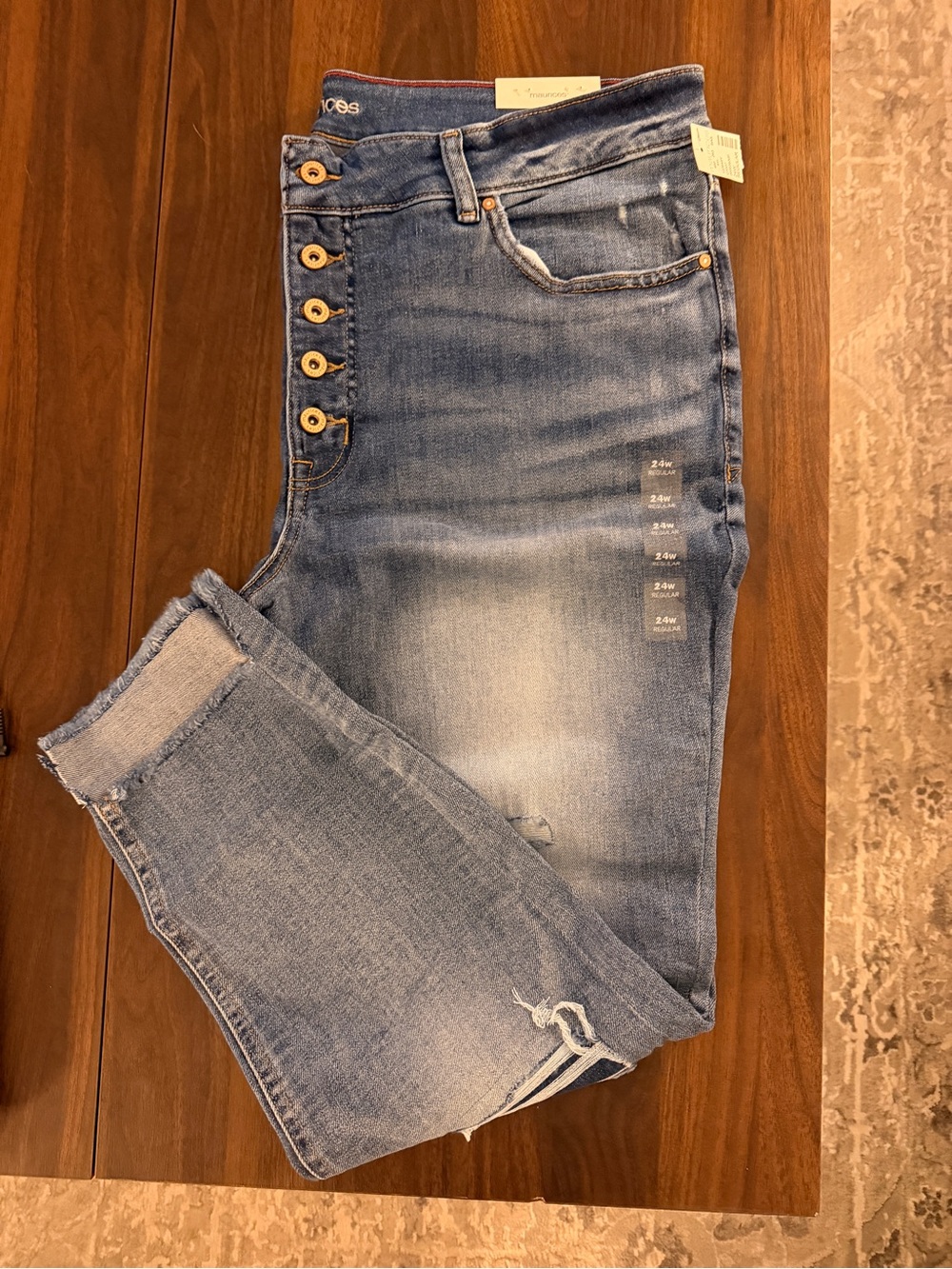 Maurice’s NWT Curvy High-Rise Button-Fly Jeans